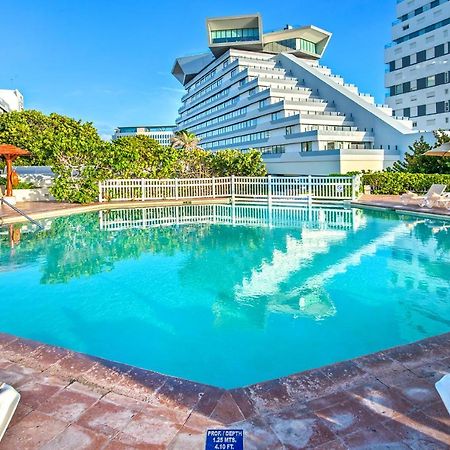 Condos In Prime Cancun Location Plus 3 Pools Bagian luar foto