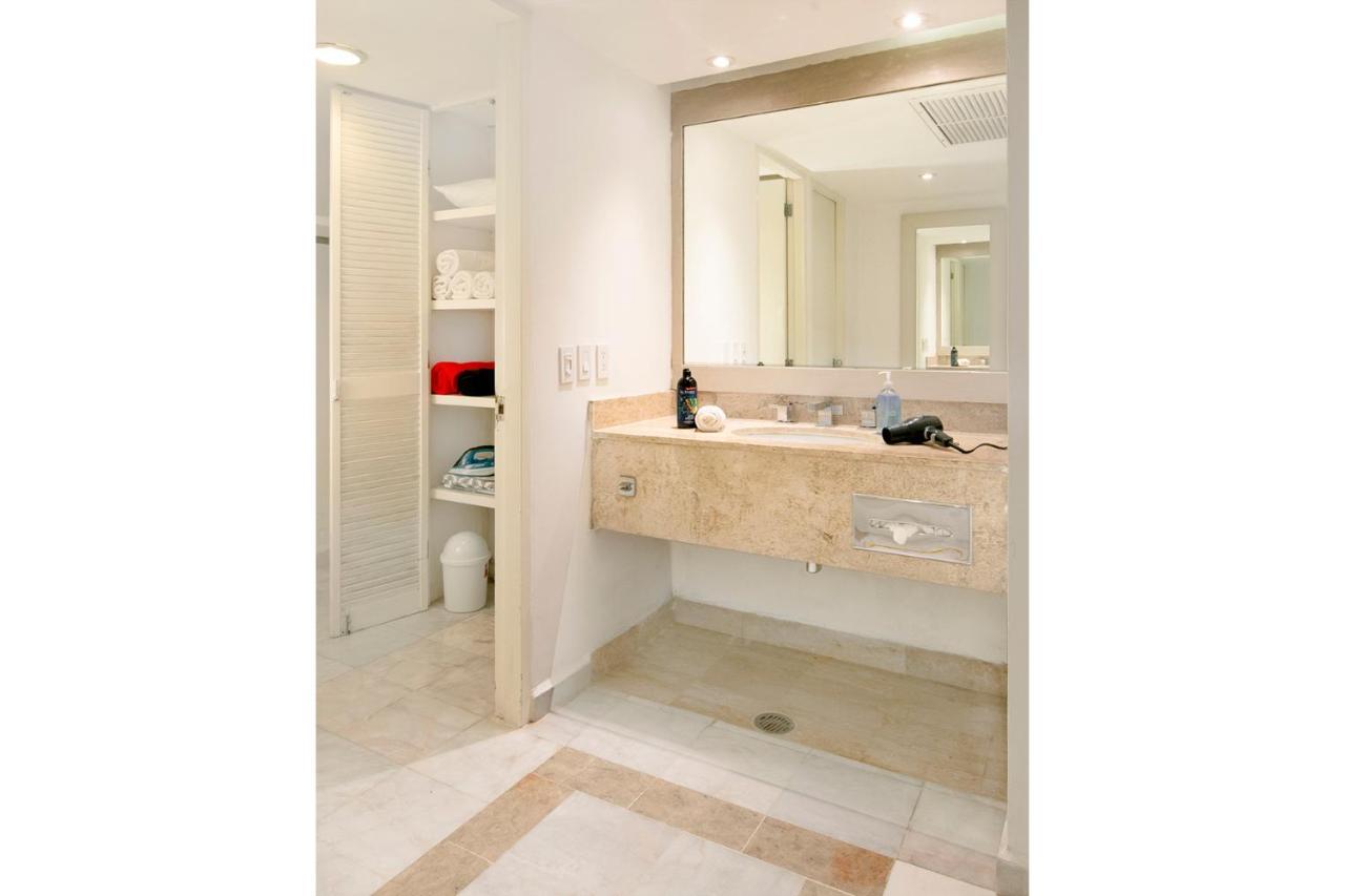 Condos In Prime Cancun Location Plus 3 Pools Bagian luar foto