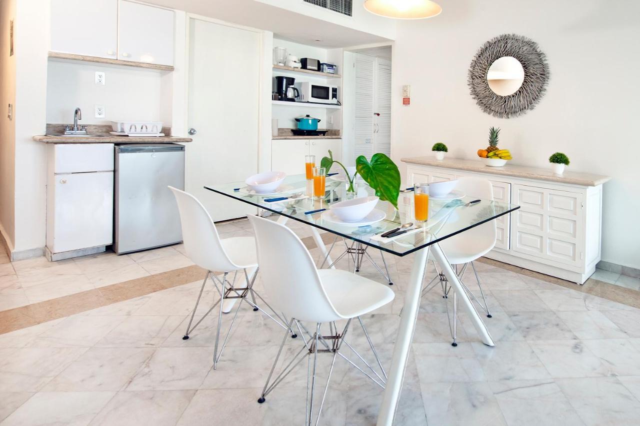 Condos In Prime Cancun Location Plus 3 Pools Bagian luar foto