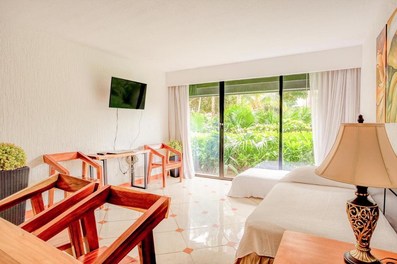 Condos In Prime Cancun Location Plus 3 Pools Bagian luar foto