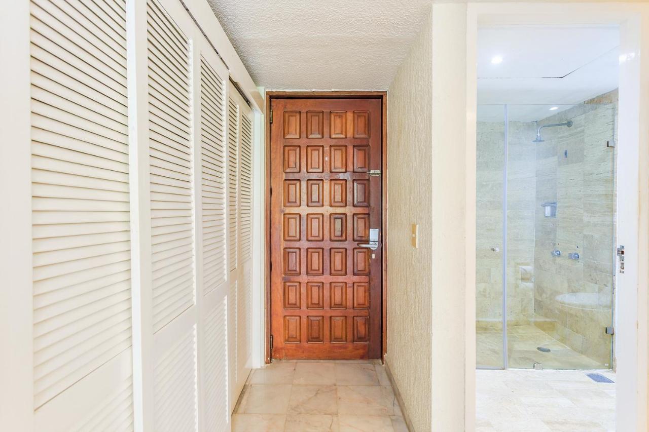 Condos In Prime Cancun Location Plus 3 Pools Bagian luar foto