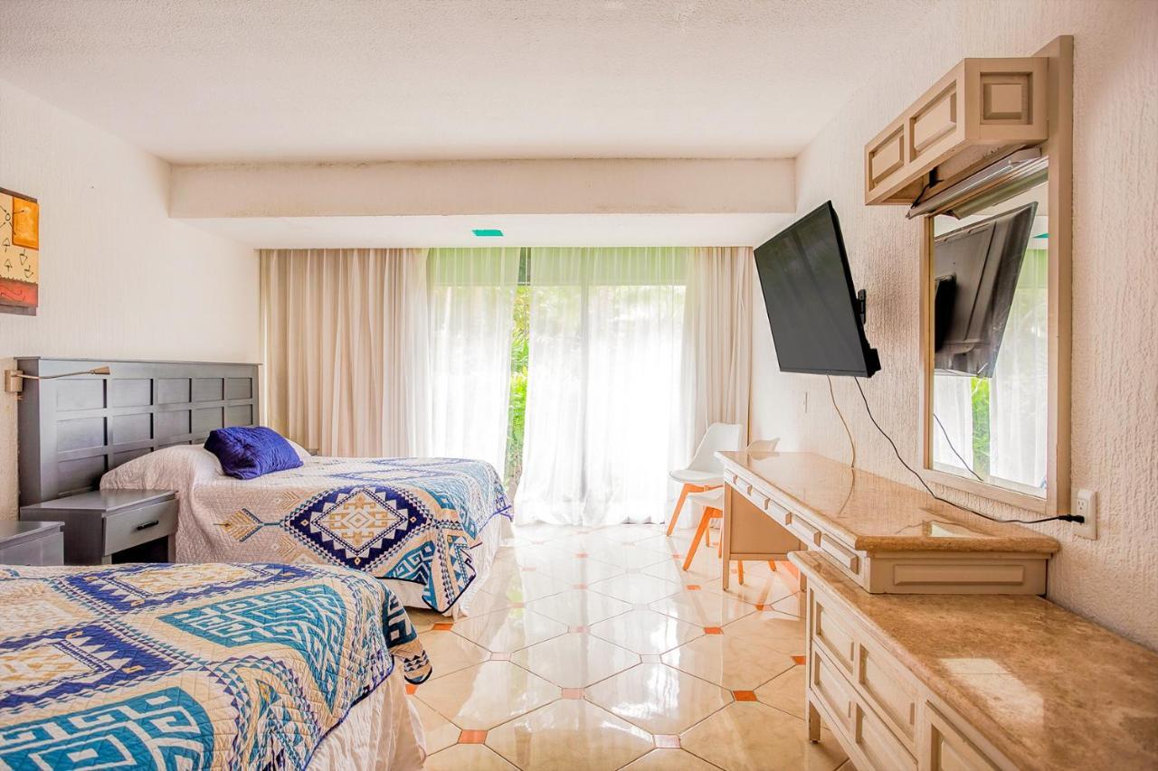 Condos In Prime Cancun Location Plus 3 Pools Bagian luar foto